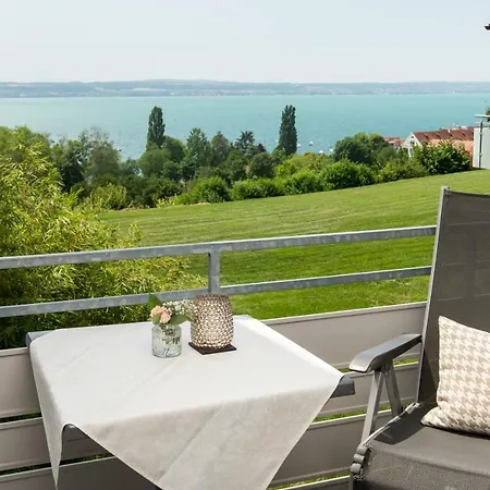 Freisicht Отель Хагнау